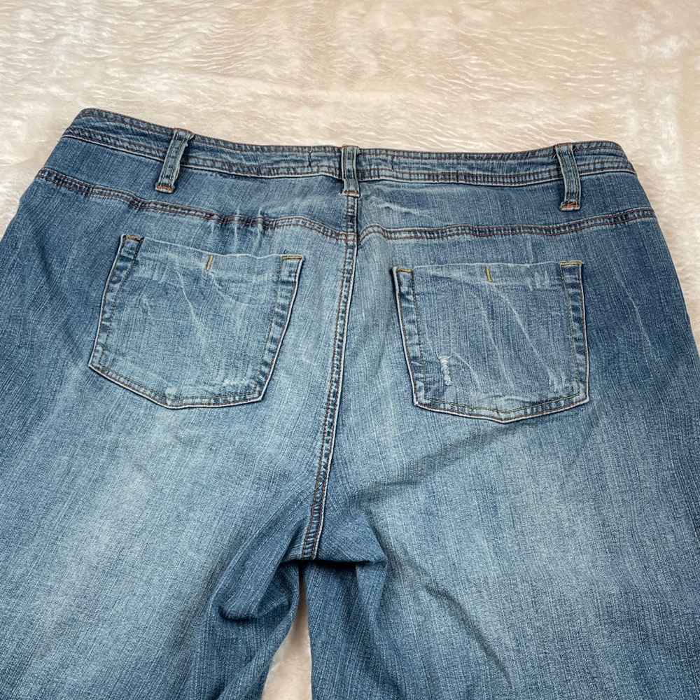 Mix It Medium Blue Cropped Raw-Hem Jeans - Picture 8 of 8